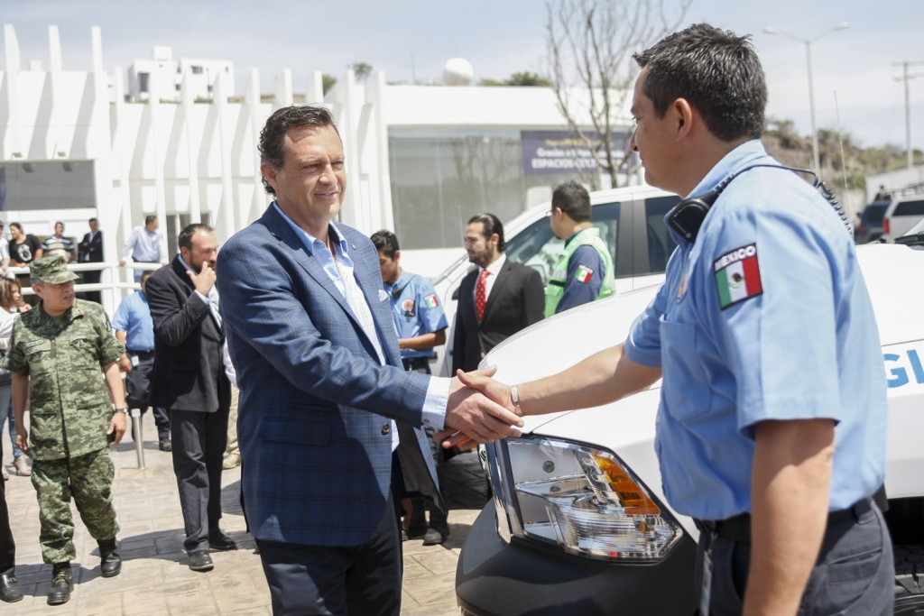 SEGURIDAD_ENTREGA PATRULLAS_MAURICIO KURI_CORREGIDORA_VS  __60D1628_60D1628