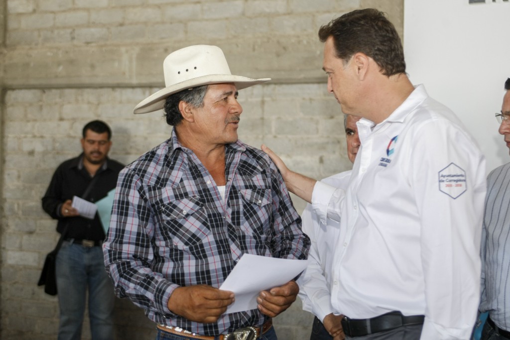 ENTREGA GRANOS_MAURICIO KURI_CORREGIDORA_VS__60D4209