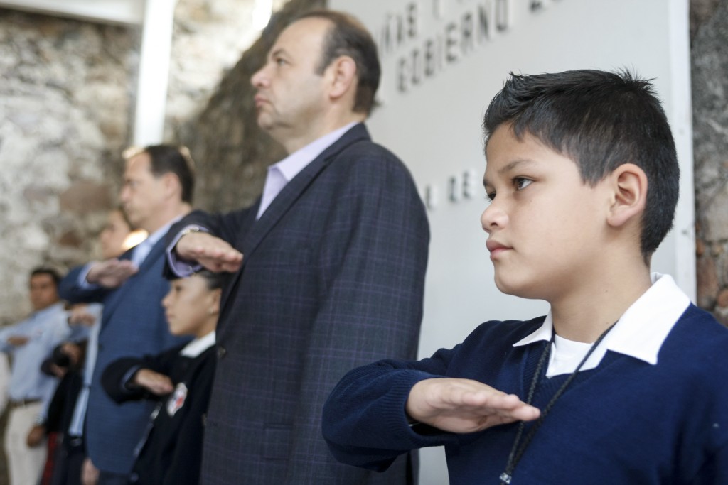 NIÑAS Y NIÑOS EN EL GOBIERNO  (4)