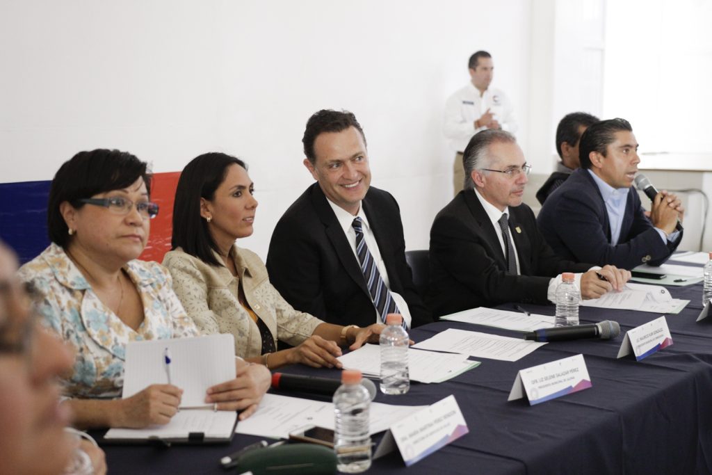 frente-por-la-salud_mauricio-kuri_corregidora_vs__mg_0087