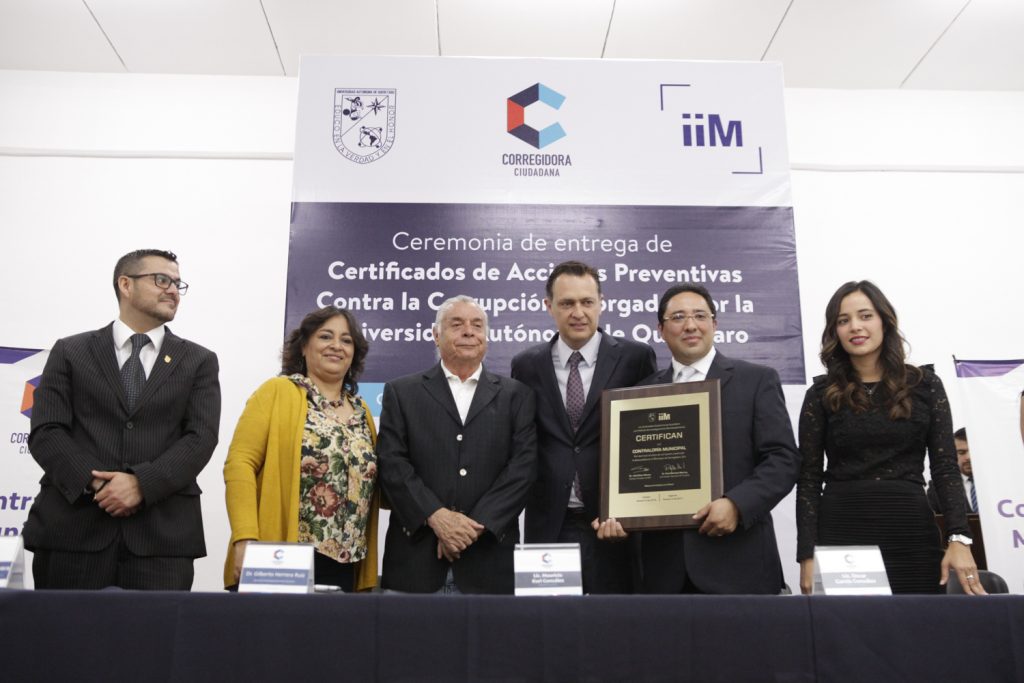 entrega-certificados_mauricio-kuri_corregidora_vs__mg_1457
